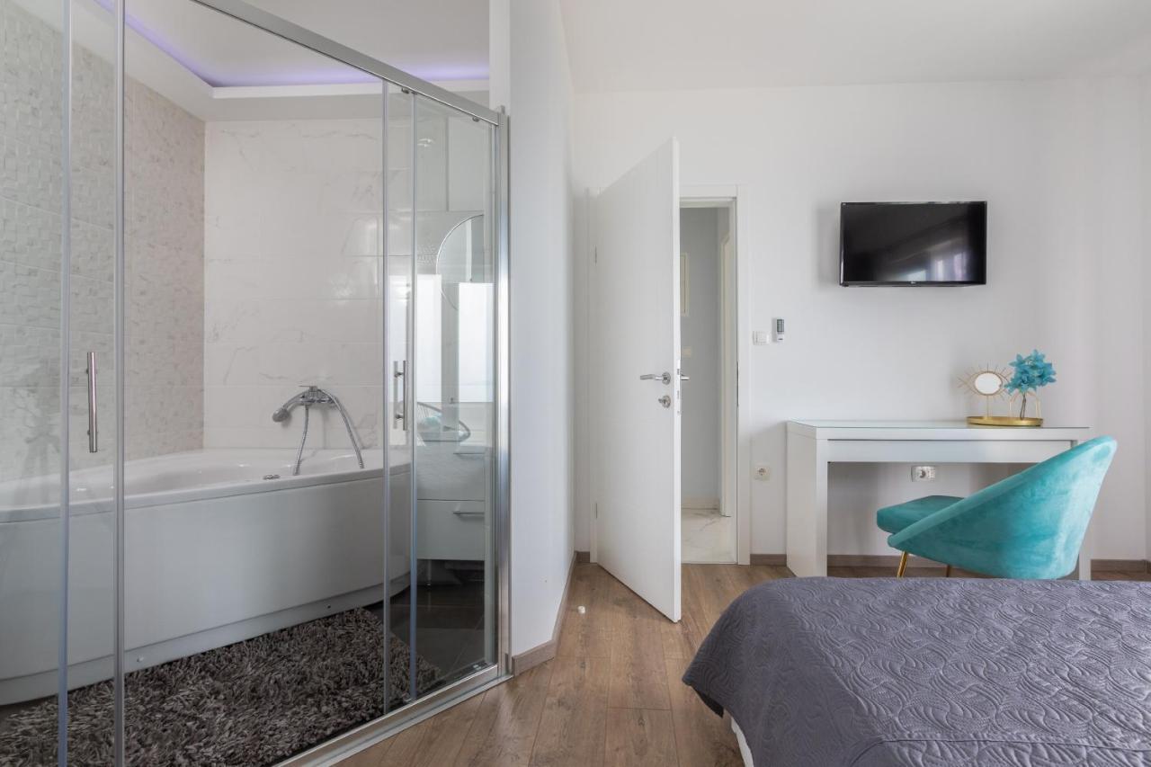 Luxury Holiday Home Dioniz ポドゥゴラ 部屋 写真